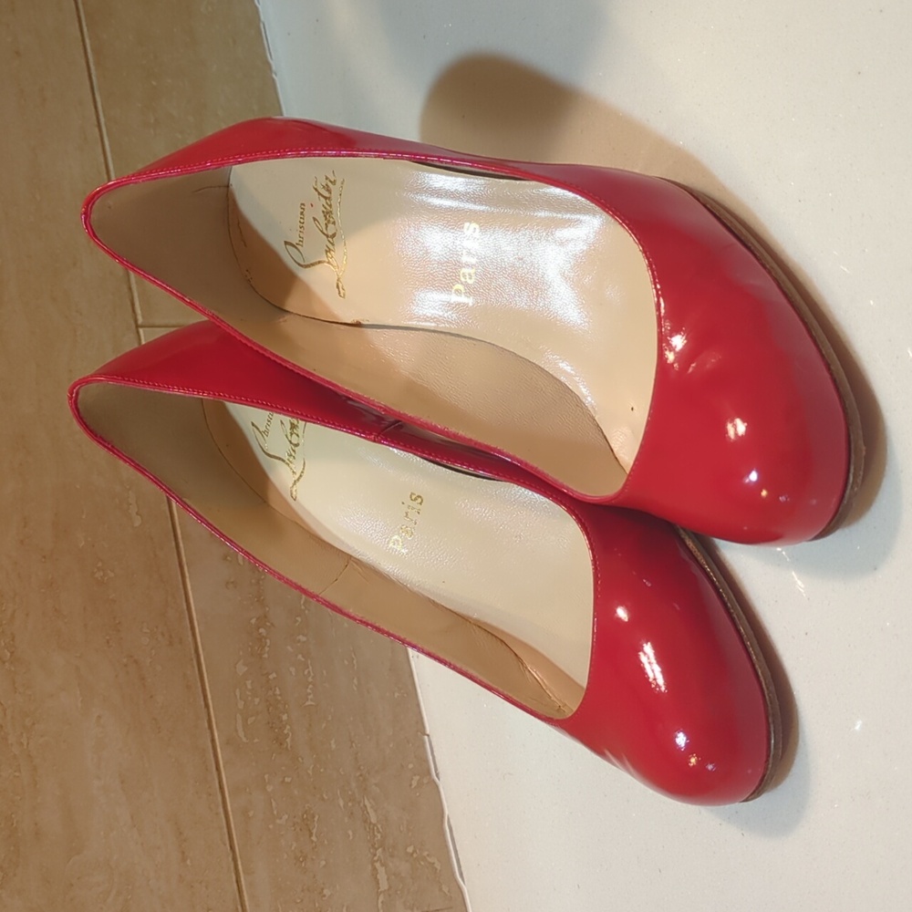 Christian Louboutin red patent leather heels. 36 EU